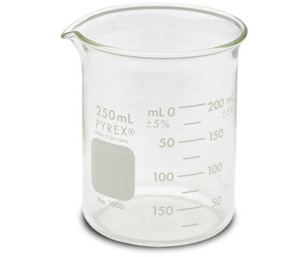 Pyrex Measuring Cup for Milk Frothing